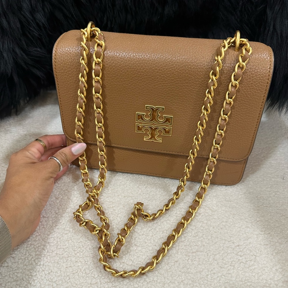 Tory Burch Adjustable Shoulder Bag